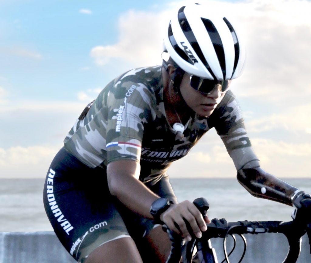 Del ‘bullying’ al Ironman: La historia de Laydis Vega, triatleta paralímpica del Senan