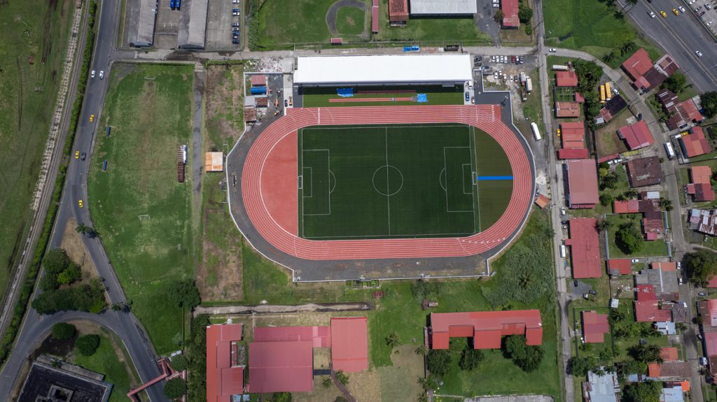 Presidente Mulino entrega el Estadio Armando Dely Valdés y anuncia importantes proyectos para Colón